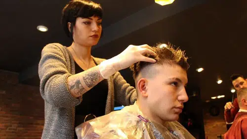 Bere Takmak Saçınızı Döküyor mu? Uzmanlar Açıkladı!