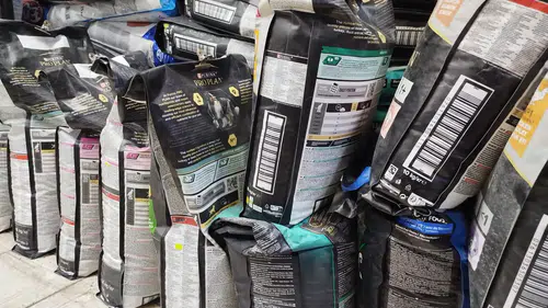 Sivas'ın Soğuğu Değil, Merhameti Konuşuluyor! Vatandaşlar O Canlar İçin Harekete Geçti!