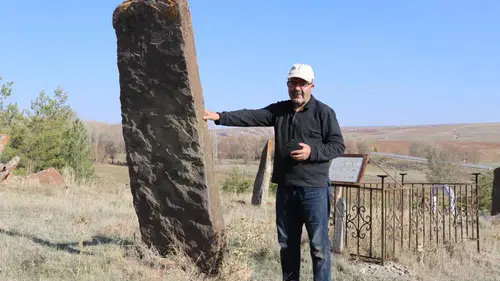 Sivas'ta 400 yıllık mezar taşları köy halkının hafızasında