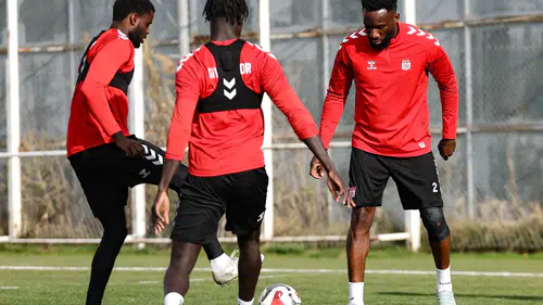 Sivasspor, Manisa maçına hazır! Kırmızı-Beyazlılarda son dokunuşlar