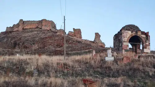 Anadolu'nun Saklı İncisi! Selçuklu'dan Kalma Muşalikalesi'nin Dramatik Hikayesi