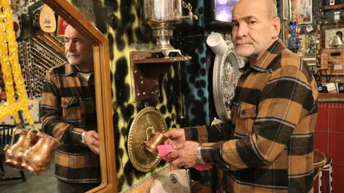 Sivas’ta 42 yıllık tutku: Hurda demlikten nostalji kafeye