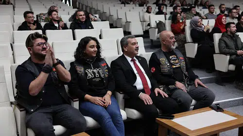 Sivas'ta motosiklet tutkunlarını aynı noktada buluşturan eğitim