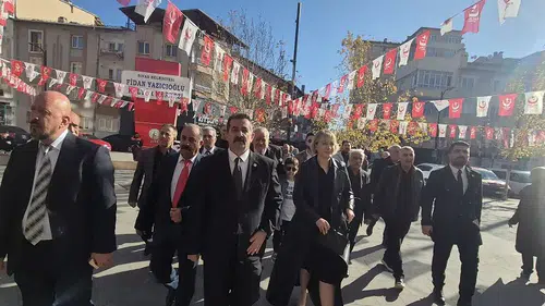 BBP Sivas’ta dikkat çeken gelişme: Hakan Sezerer'e yoğun ilgi