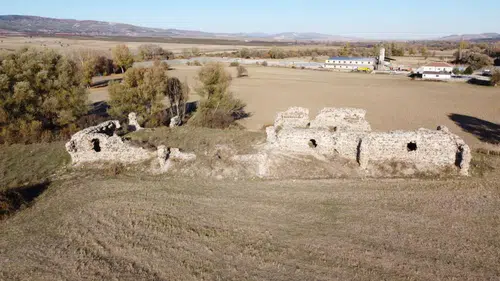 İpek Yolu Üzerindeki Tarihi Han Virane: Köylüden Çağrı
