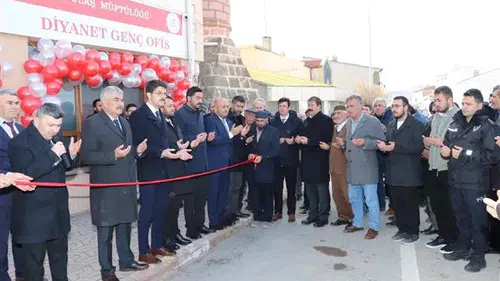 Sivas Ulaş’ta Gençliğe Yeni Bir Adres “Oku” Emrinden Yola Çıkıldı