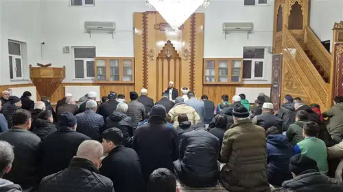 Sivas’ta Sabah Namazında Çocuklara İman Anlatıldı
