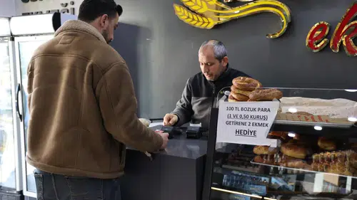 Bozuk Para Çilesi Bitti! Sivaslı Fırıncının Zekice Çözümü Gündem Oldu!