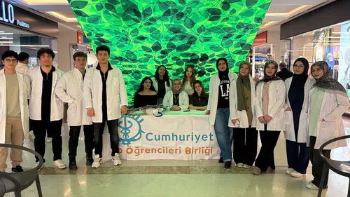 Sivas’ta Tıp Öğrencilerinden Fark Yaratan Dokunuş