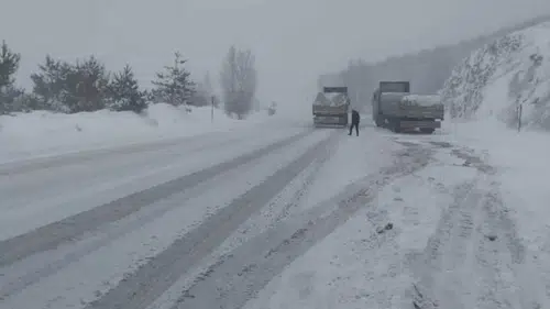 Çamlıbel yine geçit vermedi! Sivas ve Tokat yolu zorlaştı