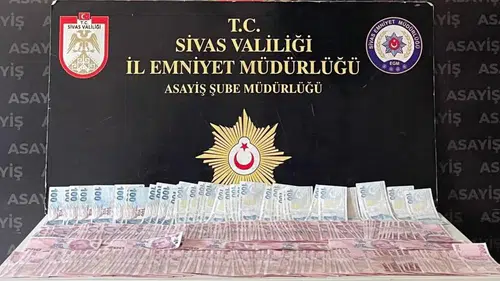 Sivas'ta Cami bağış kasasından 40 bin TL'yi çaldı!