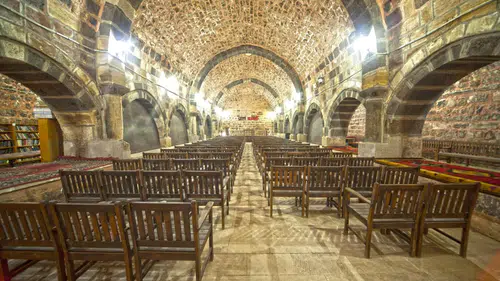 Hititler’den Osmanlı’ya Uzanan Miras: Sivas Alacahan Kervansarayı