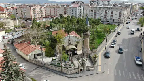 Sivas’ın Manevi Mirası: Ali Baba Camii Asırlardır Ayakta
