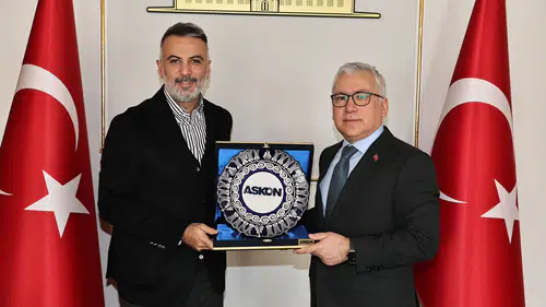 Orhan Aydın'dan Vali Ziyareti: Sivas'ın Kalkınma Vizyonu Konuşuldu!