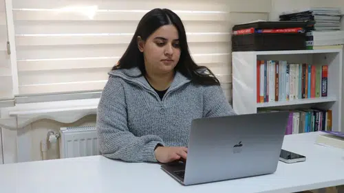 Sivas'ta Uzmandan Mesaj Uyarısı: Sadece Konuşuyordum Demek Yetmiyor