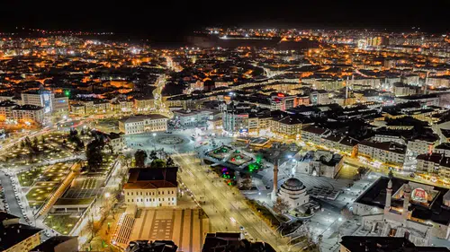 Sivas’ın Kalbinde 800 Yıllık Miras Zamana Meydan Okuyor