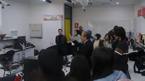 Sivas İmam Hatipli Öğrenciler Teknolojinin Kalbine Girdi