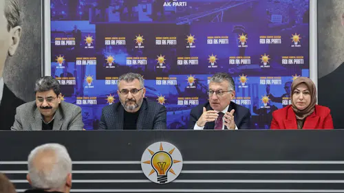 AK Parti Sivas teşkilatında yılın son toplantısında neler konuşuldu?