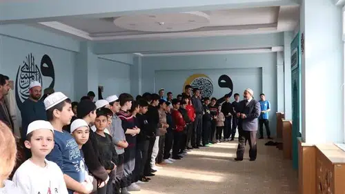 Sivas’ta Gençlere Maneviyat ve Spor Dolu Ara Tatil