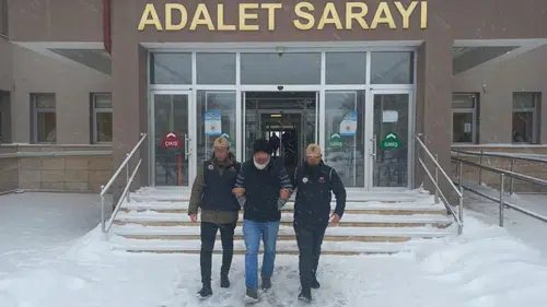 Sivas’ta Firari FETÖ Üyesi Operasyonla Yakalandı