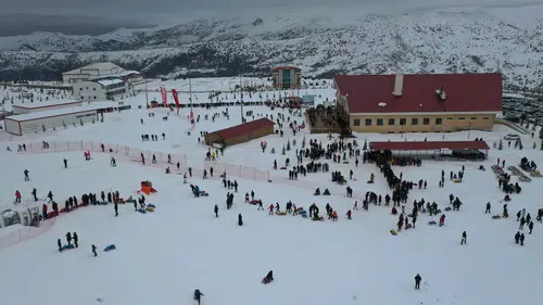 Çevre İllerden Akın Akın Sivas’a Geliyorlar!