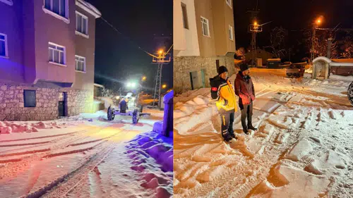 Ekipler Sivas'ta Kardan Ulaşıma Kapanan Köydeki Hastaya Ulaşmak İçin Seferber Oldu!