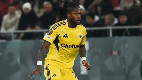 Fenerbahçe Deplasmanda Avantajı Kaçırdı, Skor 1-1 Bitti