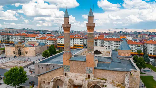 Sivas'ın Tanıtımı İçin Kritik Tarih Belli Oldu! Sivas, Uluslararası Fuardaki Yerini Aldı!