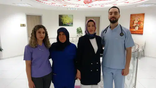 Hemşire anneler doktor çocuklarıyla aynı hastanede