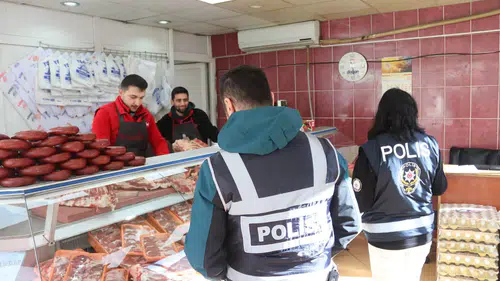 Sivas Suşehri İlçesinde Kapı Kapı Dolaştılar! Kimse Bu Tuzağa Düşmesin!