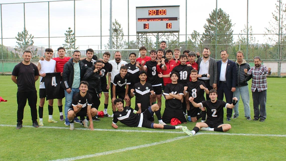 Sivas Gücü Belediyespor seriyi sürdürdü, Yomraspor direnemedi