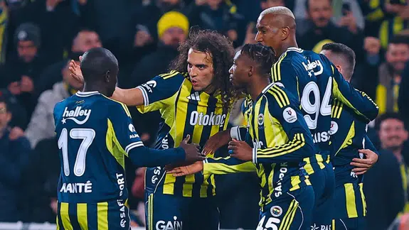 Talisca ve Kerem Damga Vurdu! Fenerbahçe Farklı Kazandı