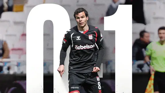 Sivasspor Soyunma Odasına Mağlup Girdi! İşte İlk 45 Dakikanın Özeti