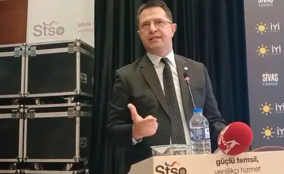 Sivas İYİ Parti'de Karasu güven tazeledi