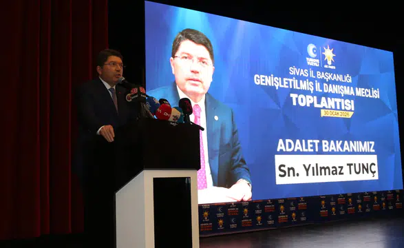 Bakan Tunç Sivas’tan Seslendi! O Sorunu Kökten Çözeceğiz!