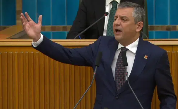 Özgür Özel'den Akın Gürlek'e 'Malvarlığı' Çağrısı