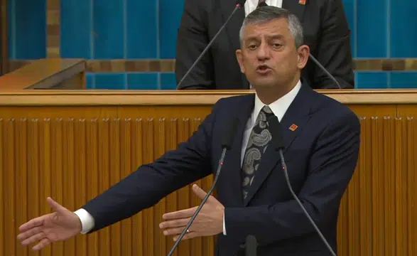 Özgür Özel'den “Gişeleri Kıracağız” Çıkışı: Köprü Satışına Rest