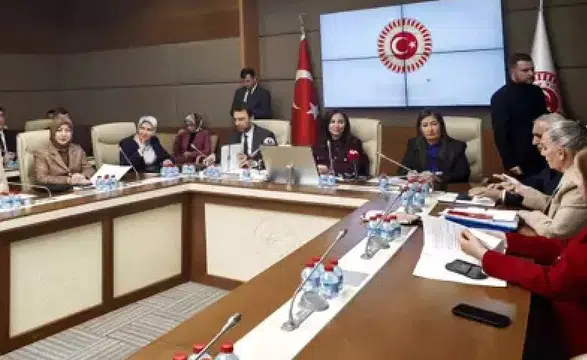 Sivas Milletvekili Toy, o ifadeye sert tepki gösterdi