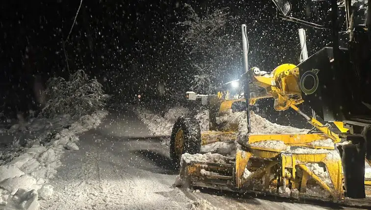 Ordu-Sivas Karayolu Açıldı mı? Ekiplerden Gece Boyu Yoğun Çalışma!