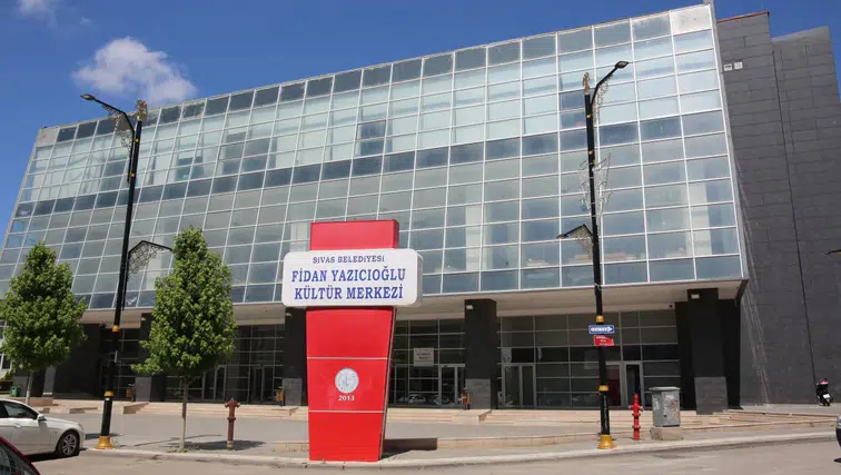 Sivas’ta Gençlik ve Spor İl Müdürlüğü’nden Türk Müziği Konseri