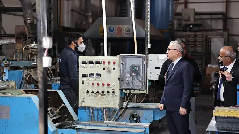 Sivas ekonomisine can veren firmalara Vali Şimşek’ten Teşekkür Belgesi