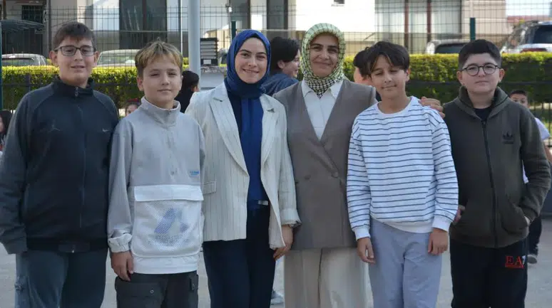 Yıllar Sonra Aynı Çatıda Buluşturan Sürpriz!