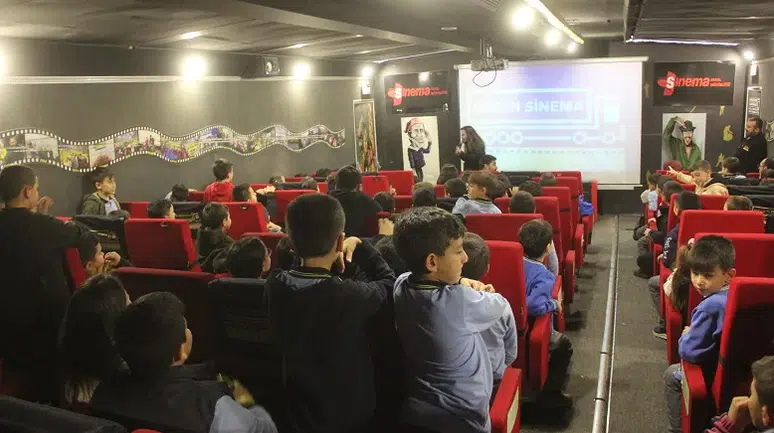 Sivas Zara’da miniklere beklenmedik sürpriz