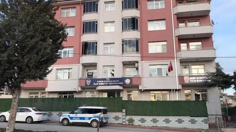 Sivaslı polis memurundan kahreden haber