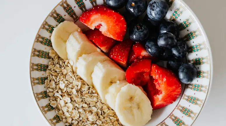 Bilim Dünyasını Şaşırtan Araştırma! İki Gün Sadece Bunu Yediler!