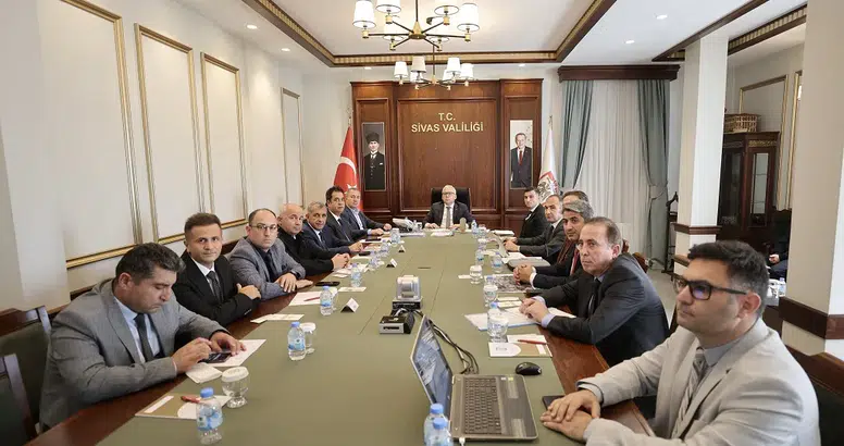 Sivas’ın sağlık ulaşımını değiştirecek toplantı yapıldı
