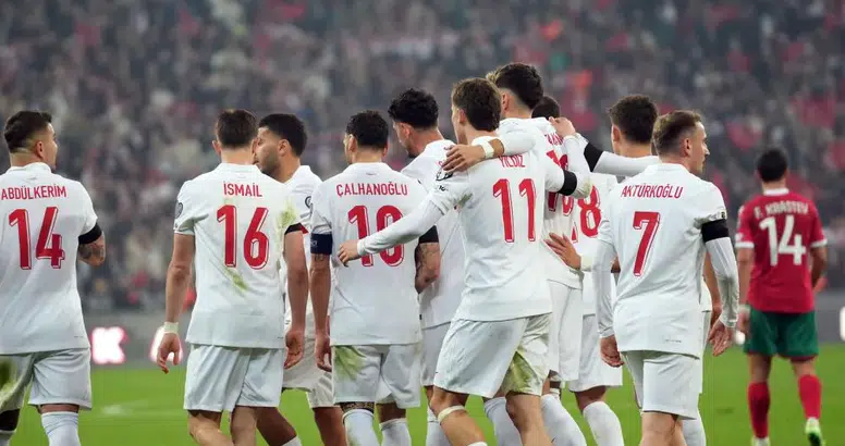 A Millilerden Bursa’da Net Zafer: 2-0! Tribünler Coştu