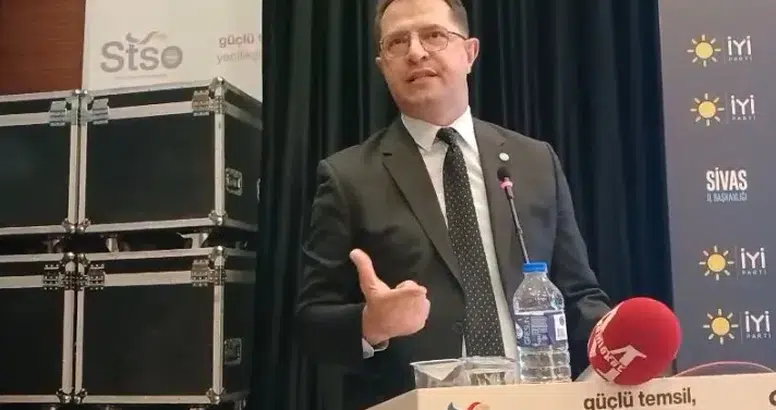 Sivas İYİ Parti'de Karasu güven tazeledi