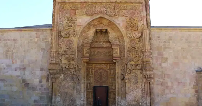 Divriği Ulu Camii ve Darüşşifası Hangi Sırları Barındırıyor