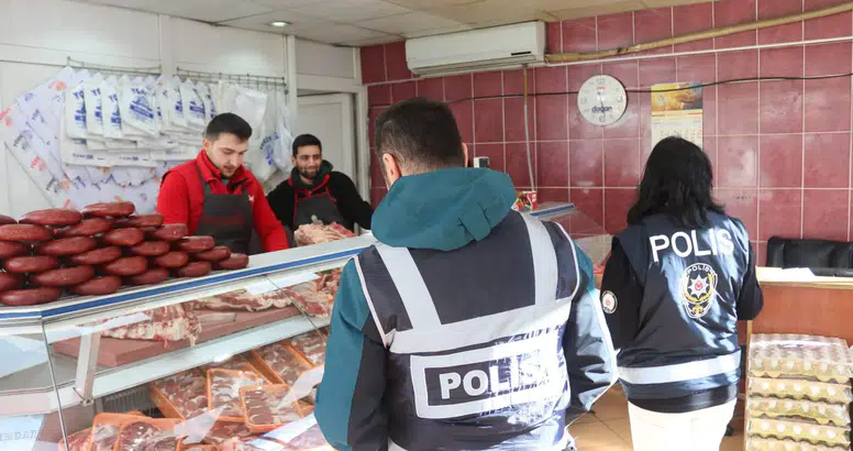 Sivas Suşehri İlçesinde Kapı Kapı Dolaştılar! Kimse Bu Tuzağa Düşmesin!